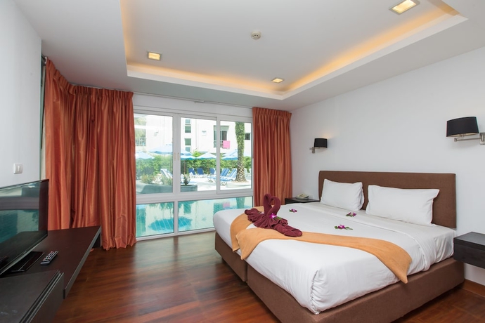 Imagen de la habitación del Hotel The Palms Kamala Beach. Foto 10