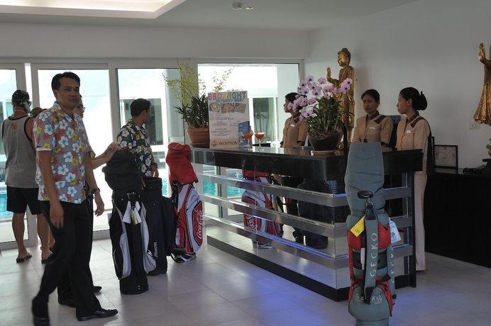 Imagen de los interiores del Hotel The Palms Kamala Beach. Foto 19