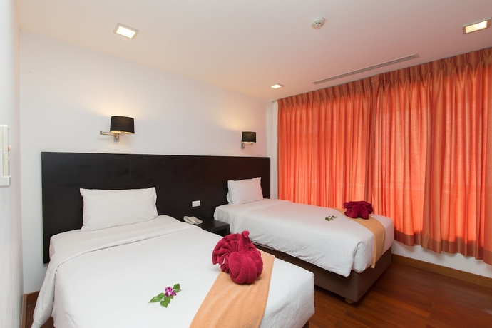 Imagen de la habitación del Hotel The Palms Kamala Beach. Foto 13
