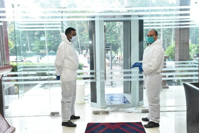 Imagen de los exteriores del Hotel The Panache. Foto 13