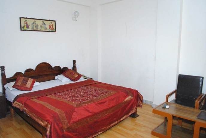 Imagen de la habitación del Hotel The Pannadhay Palace. Foto 9