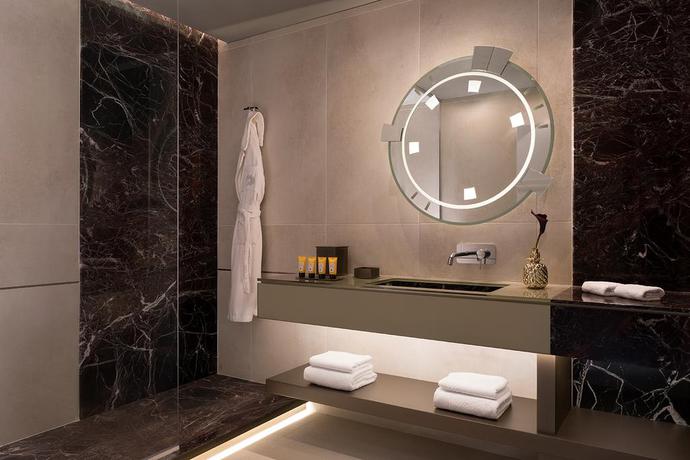 Imagen de la habitación del Hotel The Pantheon Iconic Rome , Autograph Collection. Foto 8