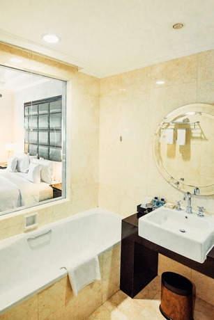 Imagen de la habitación del Hotel The Papandayan. Foto 2