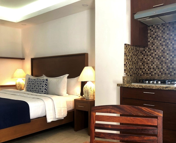 Imagen de la habitación del Hotel The Paramar Beachfront Boutique With Breakfast Included - Downtown Malecon. Foto 10