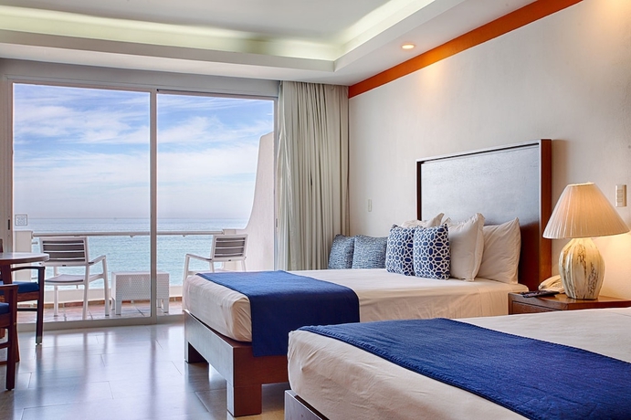 Imagen de la habitación del Hotel The Paramar Beachfront Boutique With Breakfast Included - Downtown Malecon. Foto 13