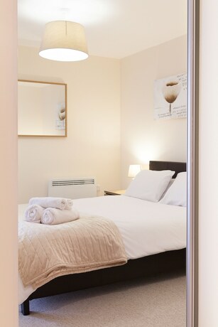 Imagen general del Hotel The Paramount, SWINDON. Foto 16