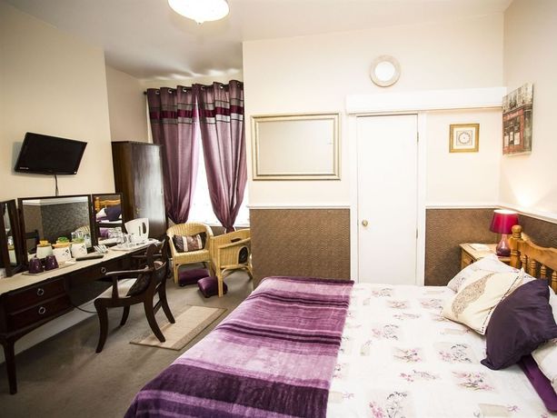 Imagen de la habitación del Hotel The Parasol Weston. Foto 2