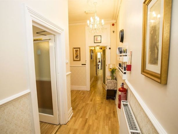 Imagen de la habitación del Hotel The Parasol Weston. Foto 7