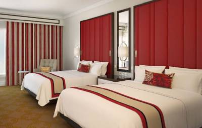 Imagen de la habitación del Hotel The Parisian Macao. Foto 7