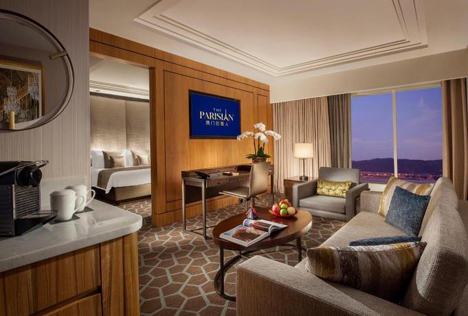 Imagen de la habitación del Hotel The Parisian Macao. Foto 18
