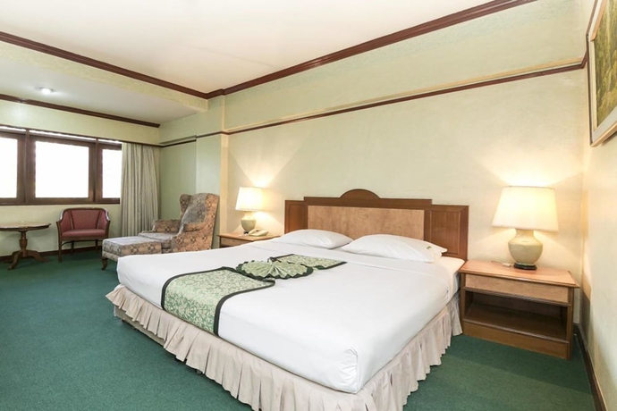 Imagen de la habitación del Hotel The Park Bangkok. Foto 4