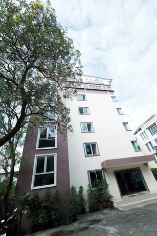 Imagen de los exteriores del Hotel The Park Bangyai Residence. Foto 14