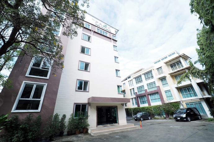 Imagen de los exteriores del Hotel The Park Bangyai Residence. Foto 15