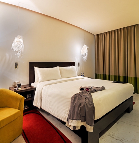 Imagen de la habitación del Hotel The Park Chennai. Foto 8