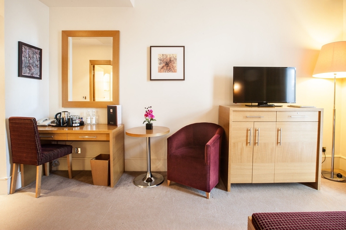 Imagen de la habitación del Hotel The Park City Grand Plaza Kensington. Foto 11