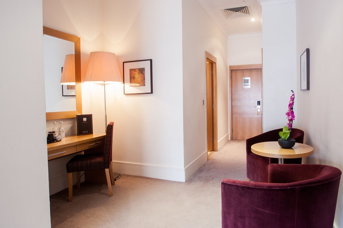 Imagen de la habitación del Hotel The Park City Grand Plaza Kensington. Foto 13