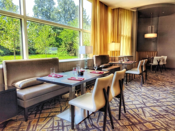 Imagen del bar/restaurante del Hotel The Park Hotel at Meadowlands. Foto 3