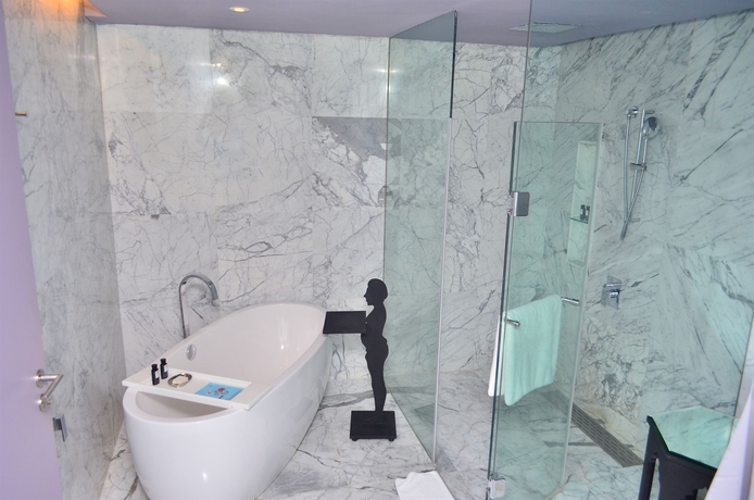 Imagen de la habitación del Hotel The Park Hyderabad. Foto 7