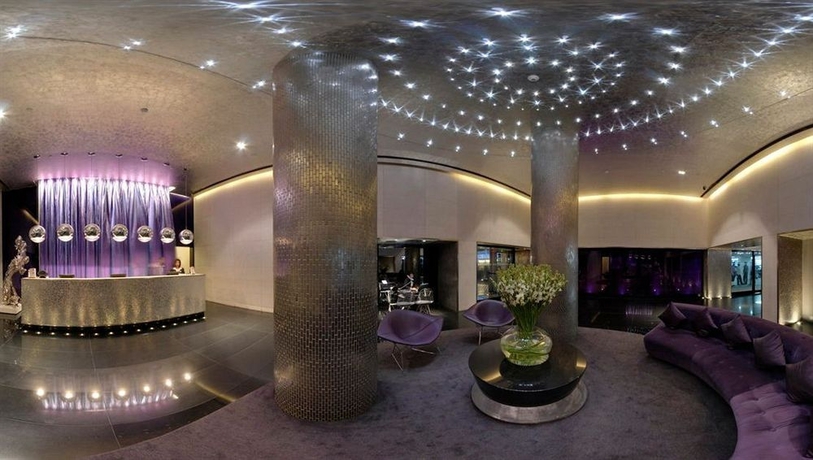 Imagen de los interiores del Hotel The Park Kolkata. Foto 7