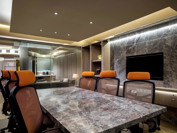 Imagen de los interiores del Hotel The Park Lane Hong Kong. Foto 16