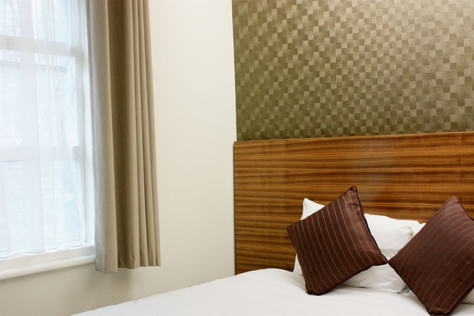 Imagen de la habitación del Hotel The Park, Londres. Foto 7