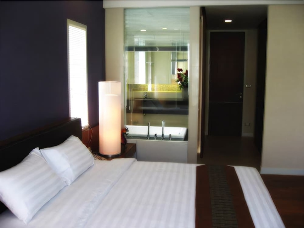 Imagen de la habitación del Hotel The Park Nine Srinakarin. Foto 8