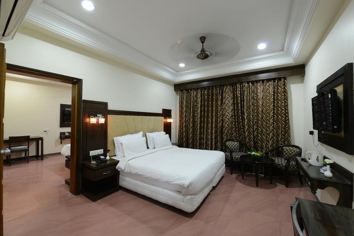 Imagen de la habitación del Hotel The Park Paradise, Bikaner. Foto 10