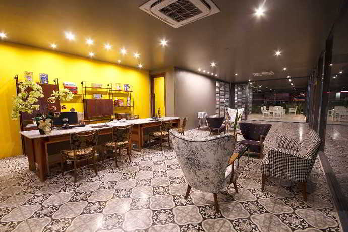 Imagen de los interiores del Hotel The Park, Phitsanulok. Foto 8