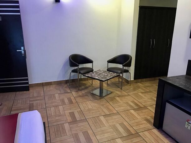 Imagen general del Hotel The Park Residency, Noida. Foto 11