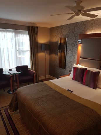 Imagen de la habitación del Hotel The Park Royal and Spa. Foto 2