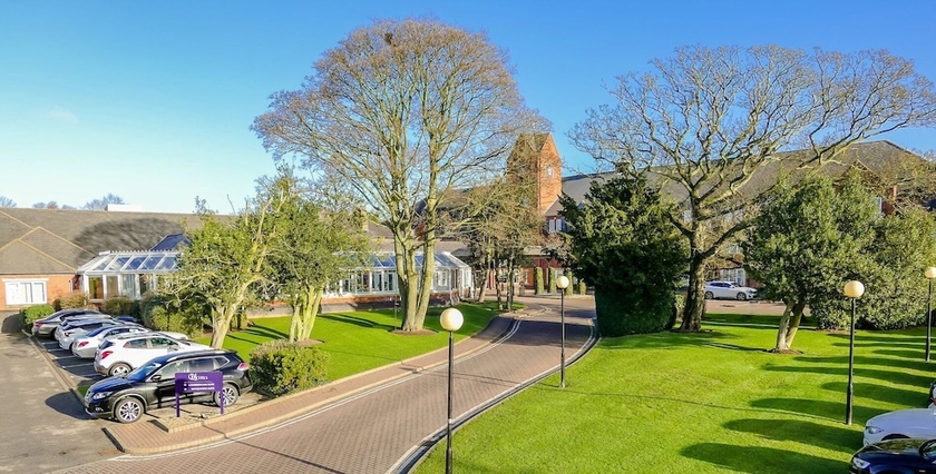 Imagen de la habitación del Hotel The Park Royal and Spa. Foto 16