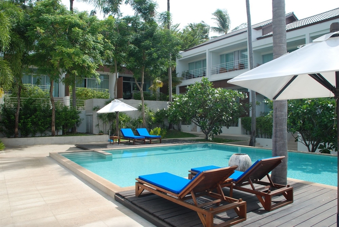 Imagen de la piscina del Hotel The Park Samui. Foto 15