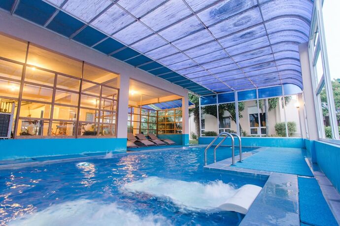 Imagen general del Hotel The Park - Silang. Foto 4