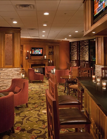 Imagen del bar/restaurante del Hotel The Park Vista - A Doubletree By Hilton - Gatlinburg. Foto 2