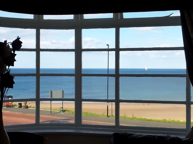 Imagen de los exteriores del Hotel The Park, Whitley Bay. Foto 10