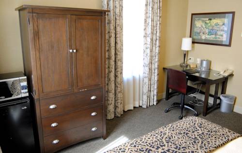 Imagen de la habitación del Hotel The Parker Inn and Suites. Foto 3