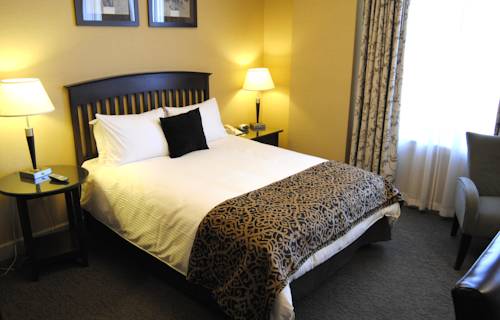 Imagen de la habitación del Hotel The Parker Inn and Suites. Foto 7