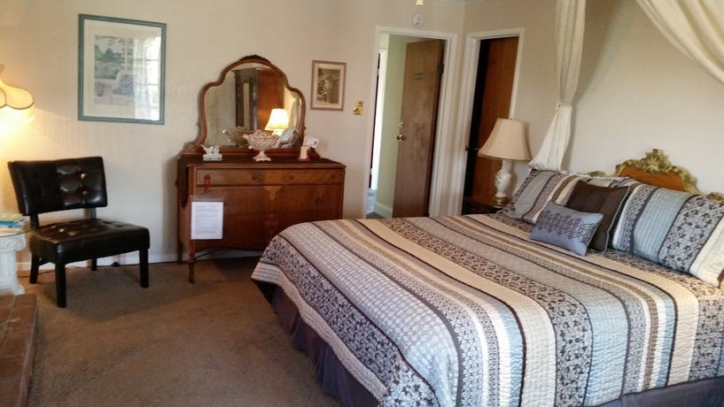 Imagen de la habitación del Hotel The Parks Inn Bed and Breakfast. Foto 2