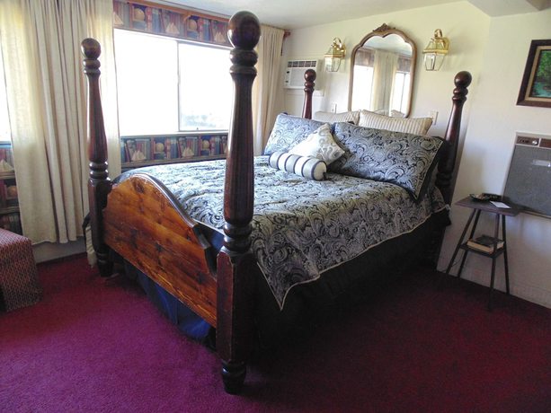 Imagen de la habitación del Hotel The Parks Inn Bed and Breakfast. Foto 10