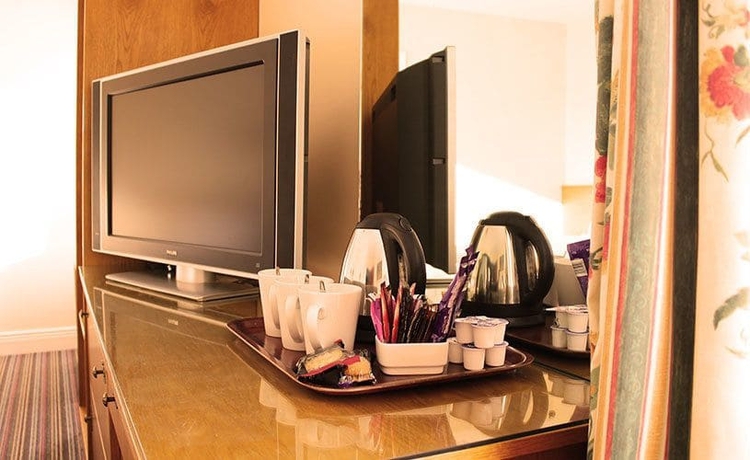 Imagen de la habitación del Hotel The Parkway. Foto 7