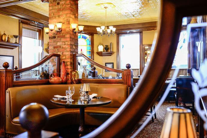 Imagen del bar/restaurante del Hotel The Parlour Inn Ascend Collection. Foto 4