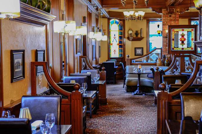 Imagen del bar/restaurante del Hotel The Parlour Inn Ascend Collection. Foto 5