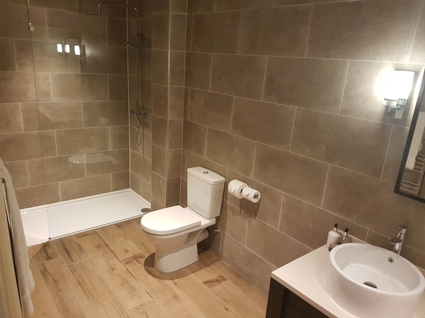 Imagen de la habitación del Hotel The Partridge. Foto 11