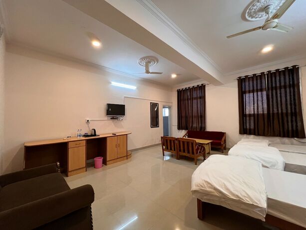 Imagen general del Hotel The Patel Stadium. Foto 8