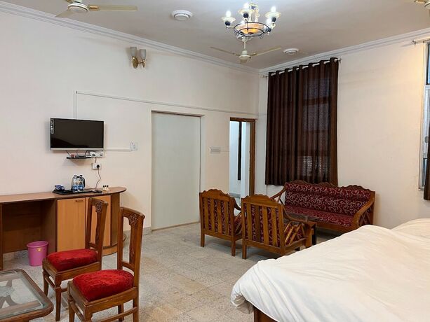 Imagen de la habitación del Hotel The Patel Stadium. Foto 15
