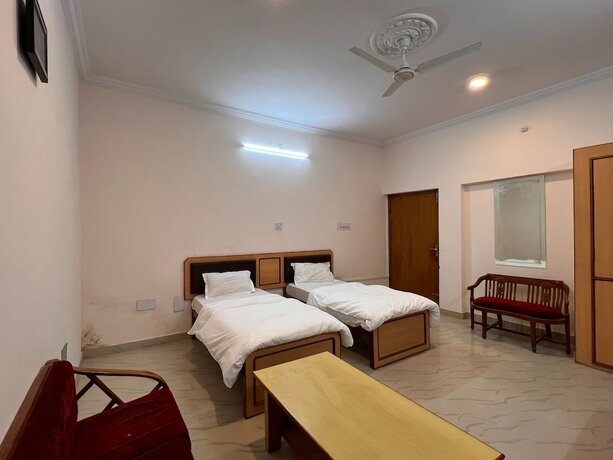 Imagen de la habitación del Hotel The Patel Stadium. Foto 18