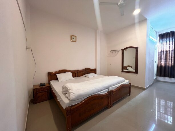 Imagen de la habitación del Hotel The Patel Stadium. Foto 24