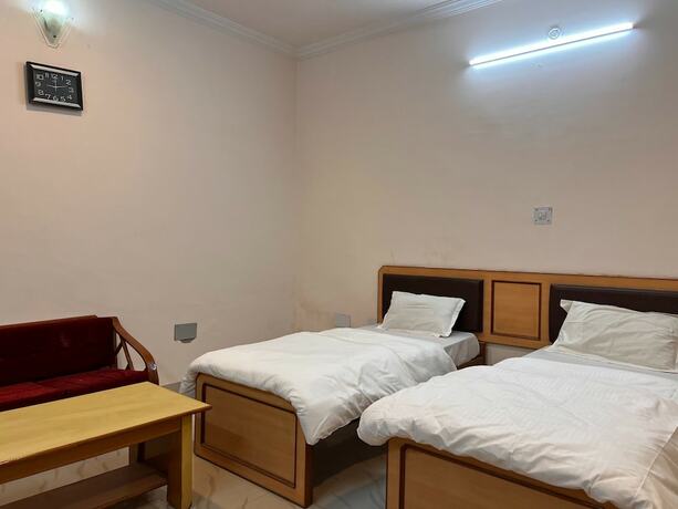 Imagen de la habitación del Hotel The Patel Stadium. Foto 27
