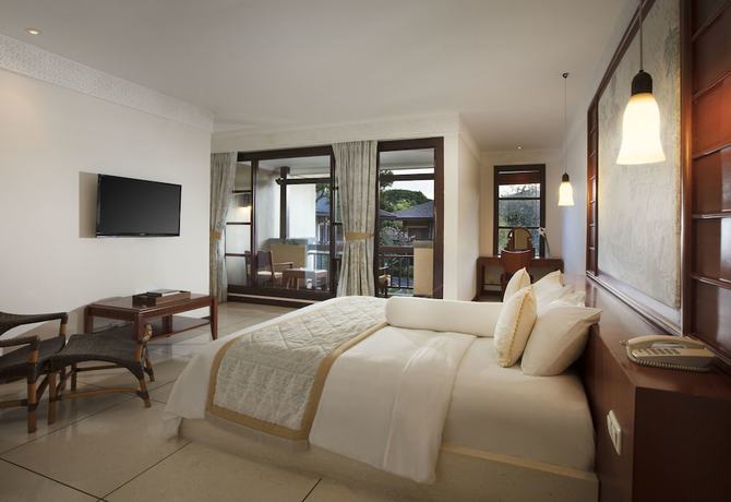 Imagen de la habitación del Hotel The Patra Bali Resort and Villas. Foto 4