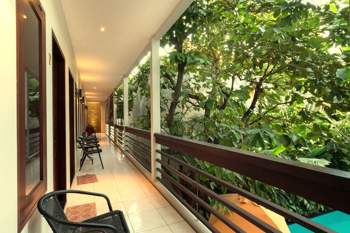 Imagen de la habitación del Hotel The Pavilion Kuta. Foto 2